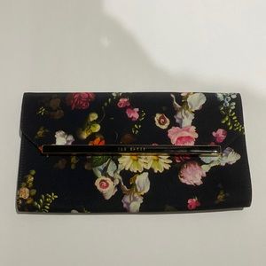 TED BAKER floral print clutch